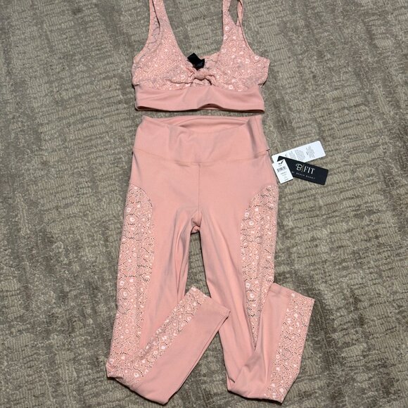 NWT-Fiona Leggings And Niko Sports Bra-B FIT by Beach Bunny Size 6 - Picture 11 of 14